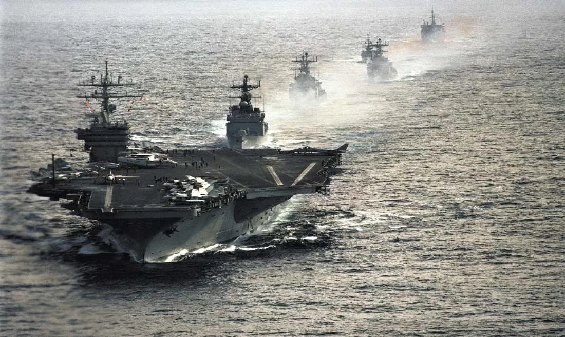 Στο πυρηνοκίνητο αεροπλανοφόρο Eisenhower ο K. Μητσοτάκης – Επίσκεψη υψηλού συμβολισμού και μήνυμα στην Τουρκία